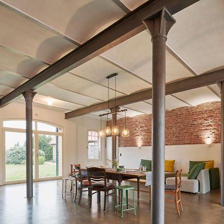 Re~Barn - Modern Country Stay Essel Exterior photo