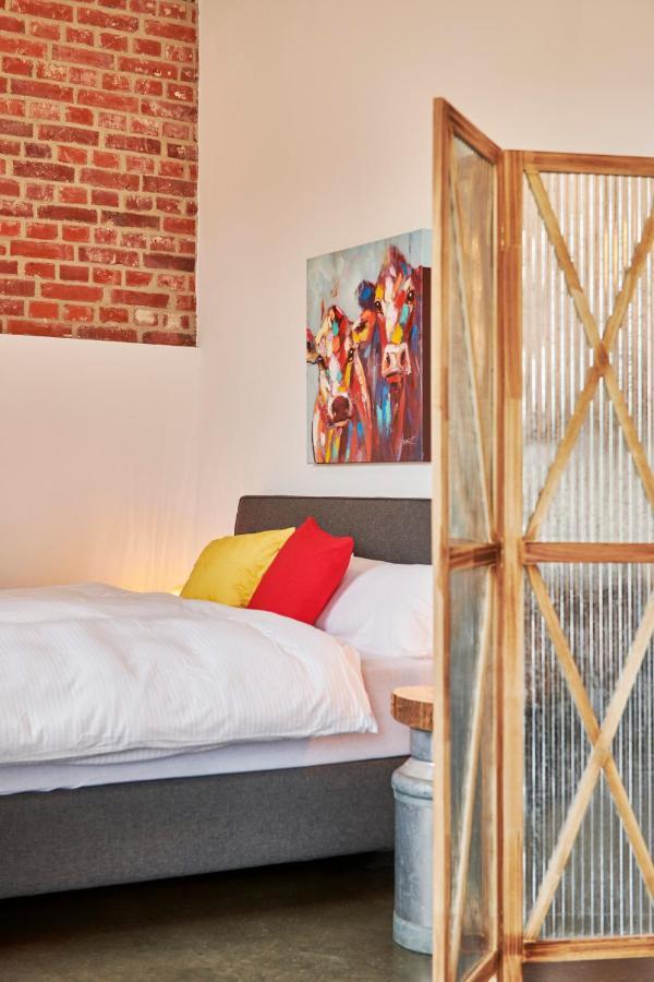 Re~Barn - Modern Country Stay Essel Exterior photo