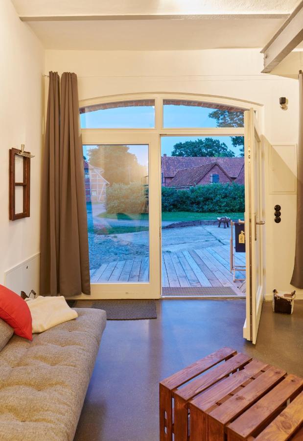Re~Barn - Modern Country Stay Essel Exterior photo