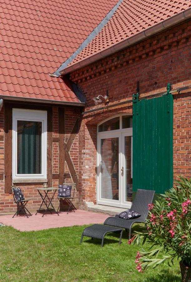Re~Barn - Modern Country Stay Essel Exterior photo