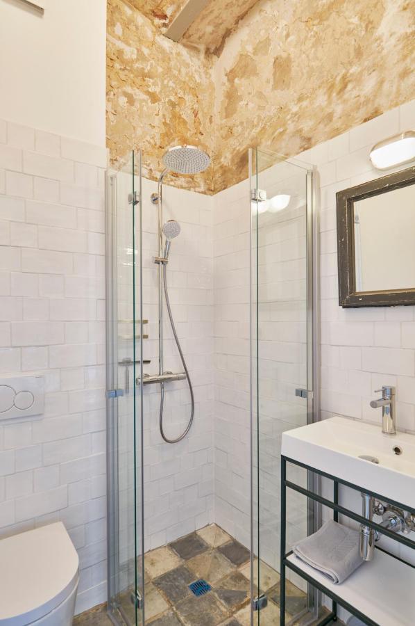 Re~Barn - Modern Country Stay Essel Room photo